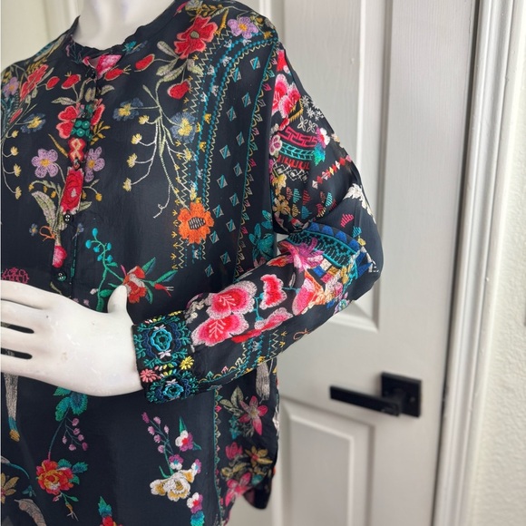 Johnny Was Ellamo Boxy Top Size Medium - Picture 3 of 14